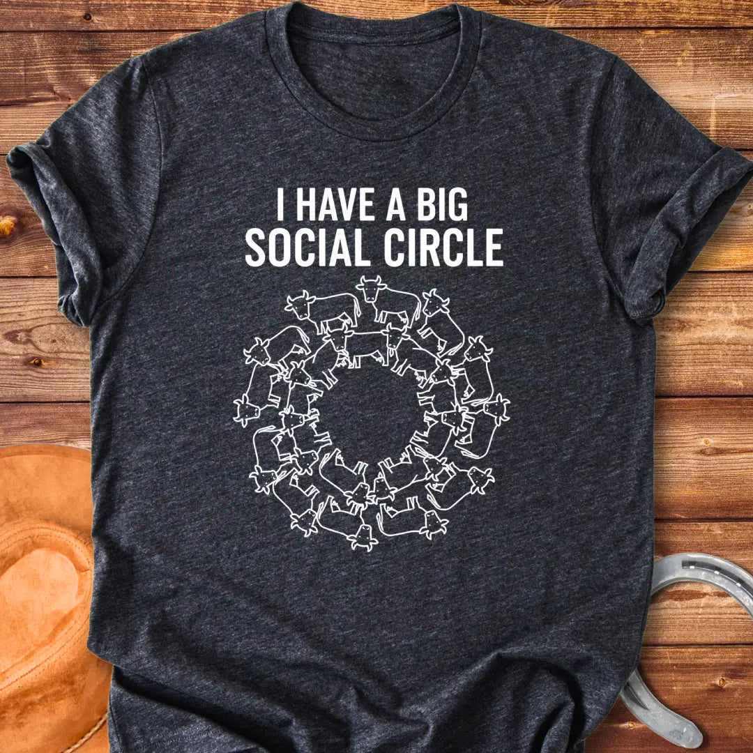 T-shirt with the words 'I have a big social circle' above a circular arrangement of cow illustrations.